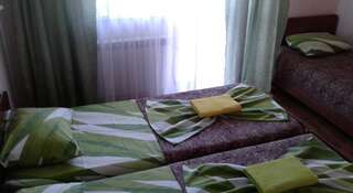 Гостиница Солнечная Гавань Новороссийск Стандартный двухместный номер с 1 кроватью или 2 отдельными кроватями-3