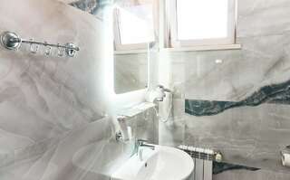 Гостиница Солнечная Гавань Новороссийск Стандарт улучшенный-4